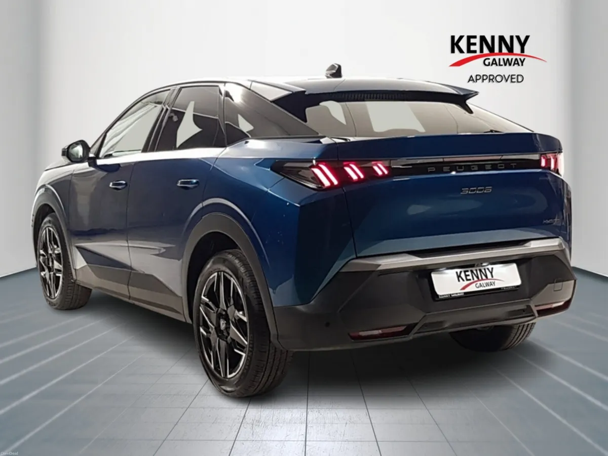 Peugeot 3008 STD ALLURE MHEV 136 E-DCC6 MY2 - Image 3