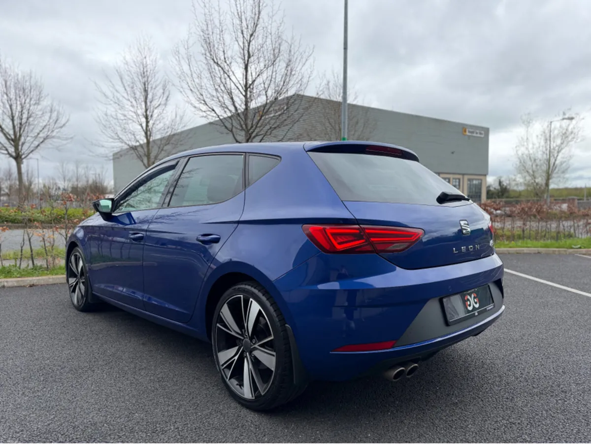 SEAT Leon FR 2.0 TDI  AUTO *FRESH NCT* - Image 2
