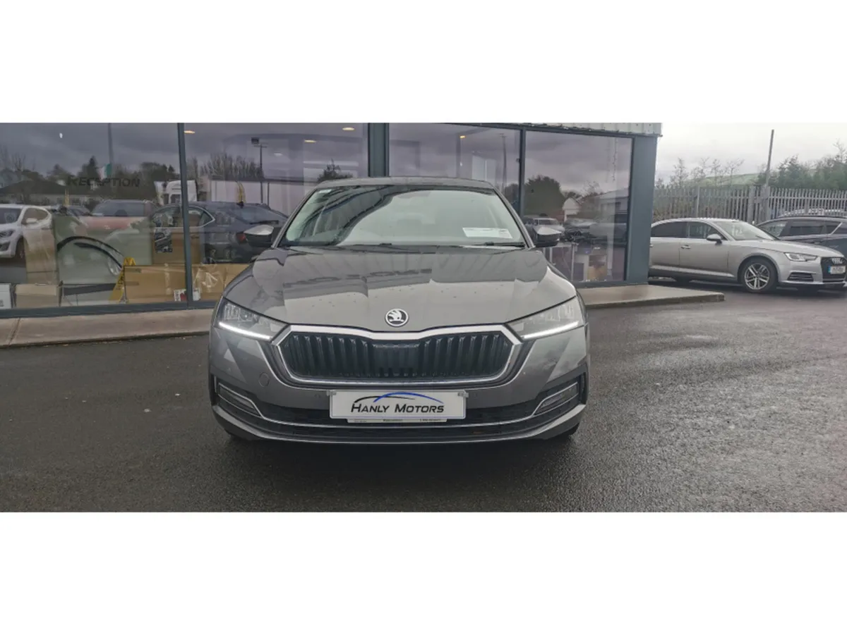 Skoda Octavia STYLE 1.0 TSI 110HP 5DR - Image 2