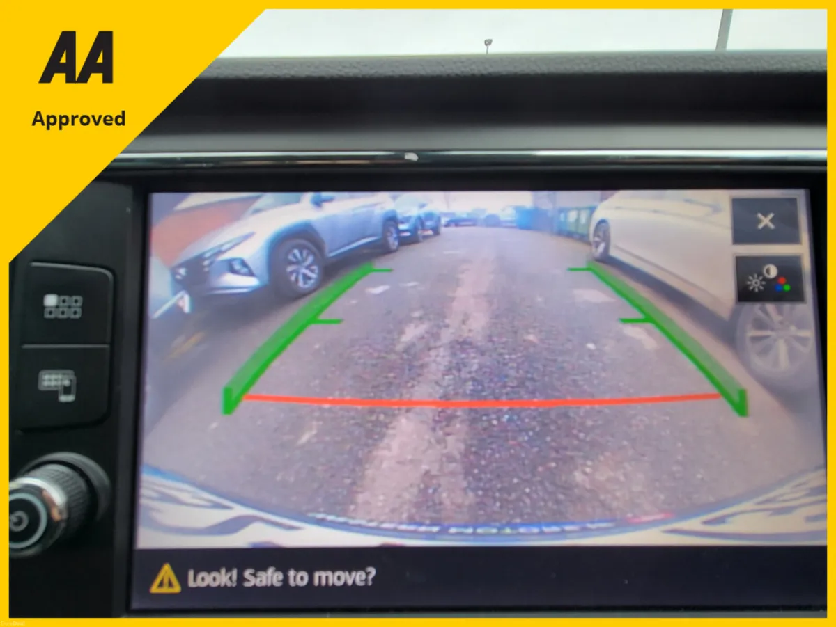 SEAT Leon 1.5 TSI 130HP XCELLENCE 5DR - Image 2