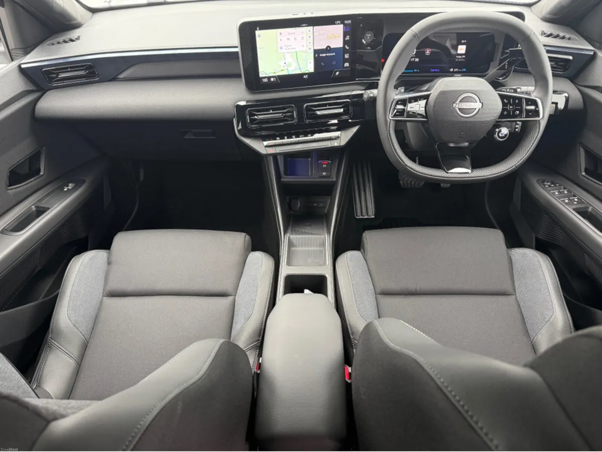 Nissan Micra 40 kWh ADVANCE - Image 2