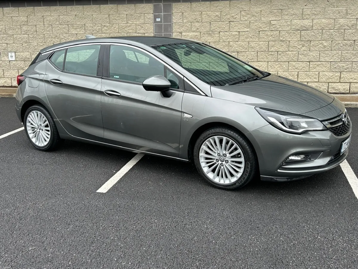 Opel Astra ELITE 1.0T 5DR ** FULL LEATHER INTERIOR - Image 3