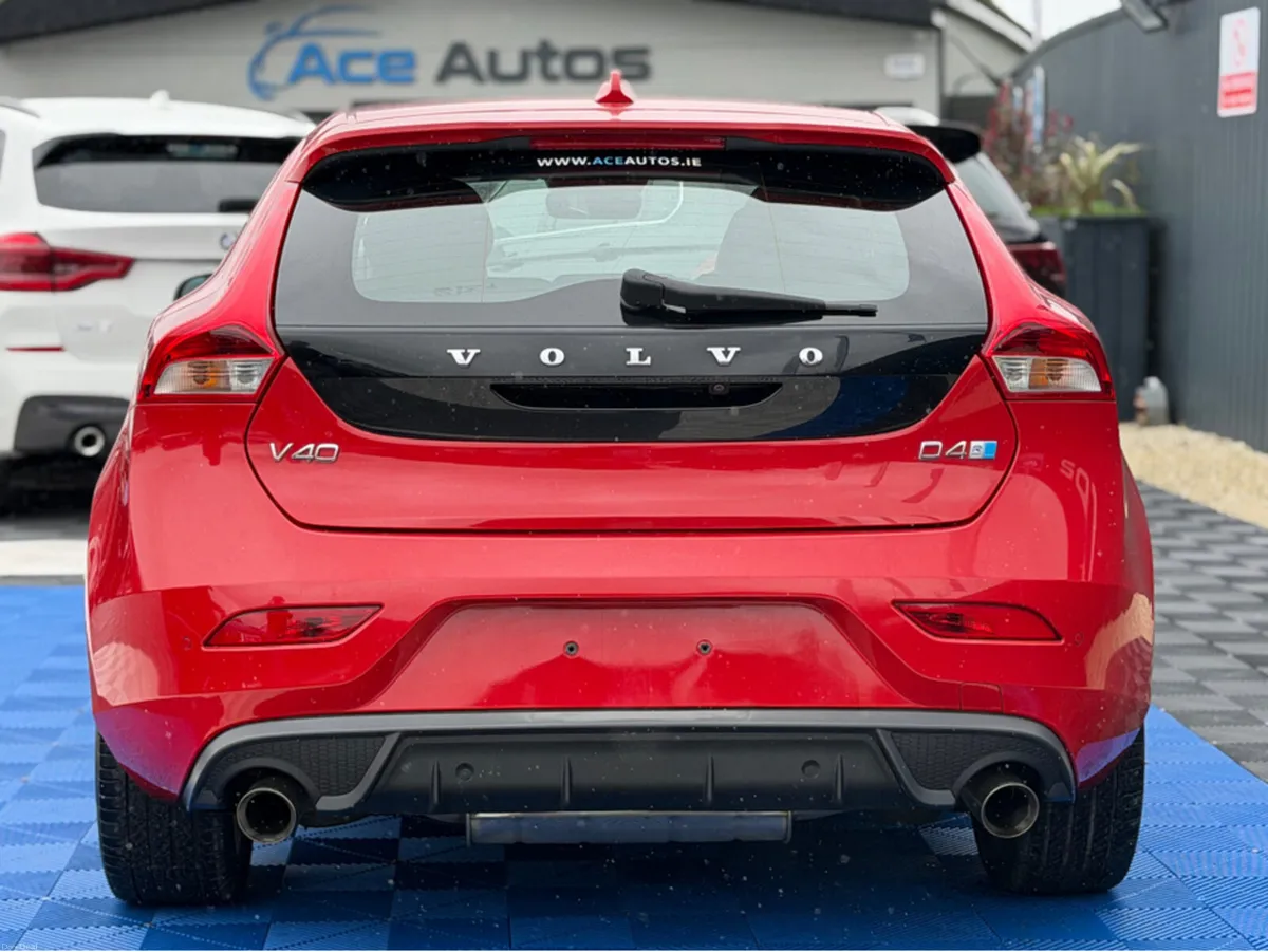 Volvo V40 D4 R-DESIGN - 2.0L DIESEL - AUTO - 12M W - Image 2