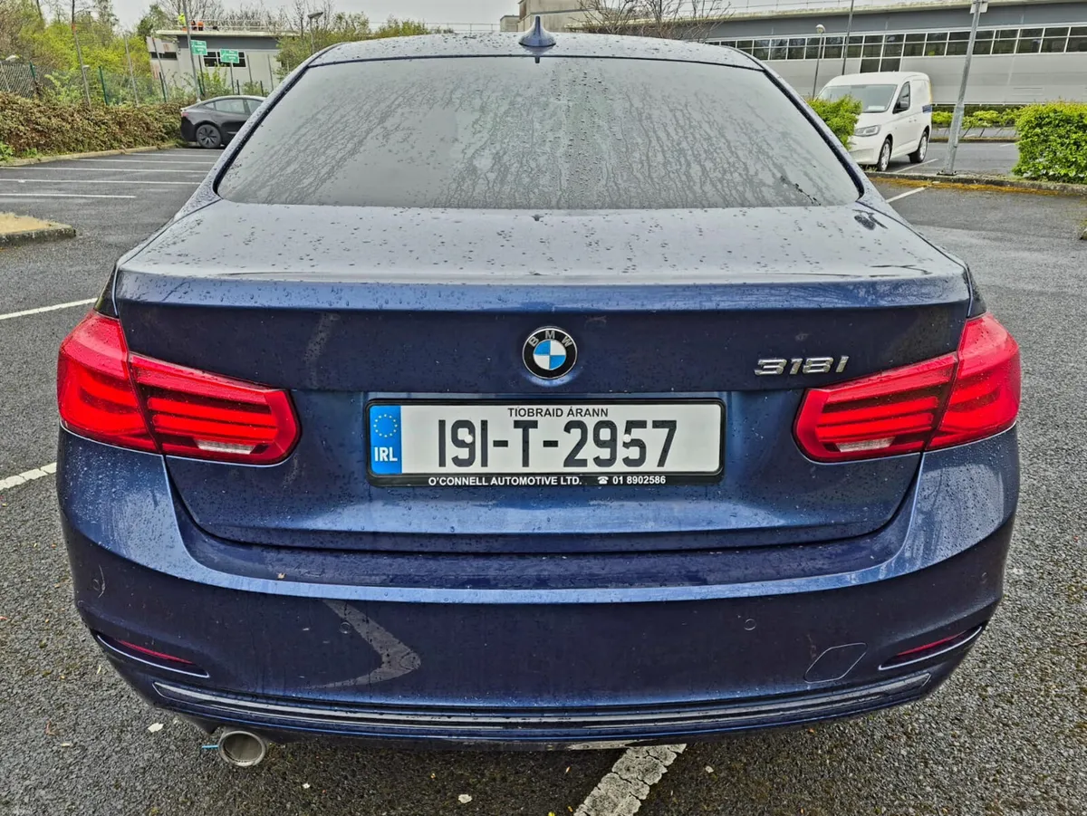 2019 BMW 318i SPORT LOW TAX - Image 4