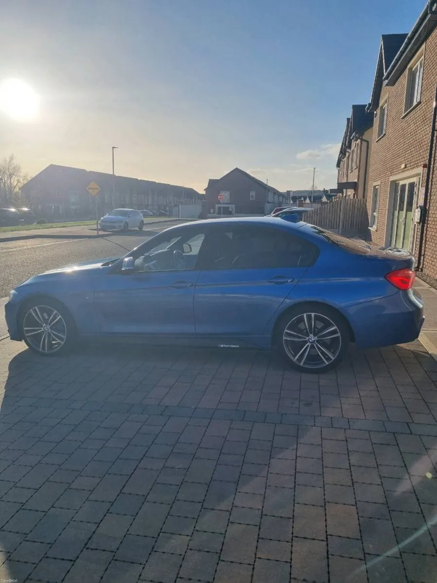 BMW 320D F30 XDRIVE M SPORT 4DR AUTO - Image 3