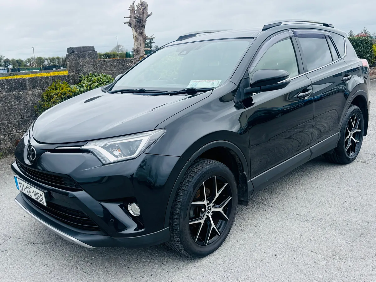 2017 Toyota RAV4 2.0L Diesel LOW KMS - Image 1