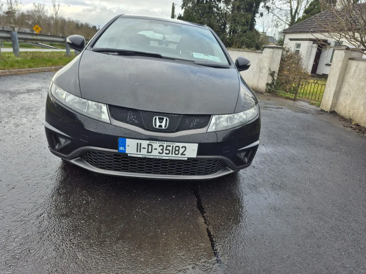 Honda Civic 2011 nct, very clean car - Image 3