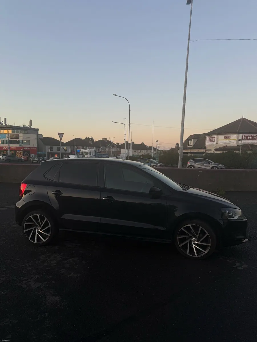 Volkswagen Polo - Image 4