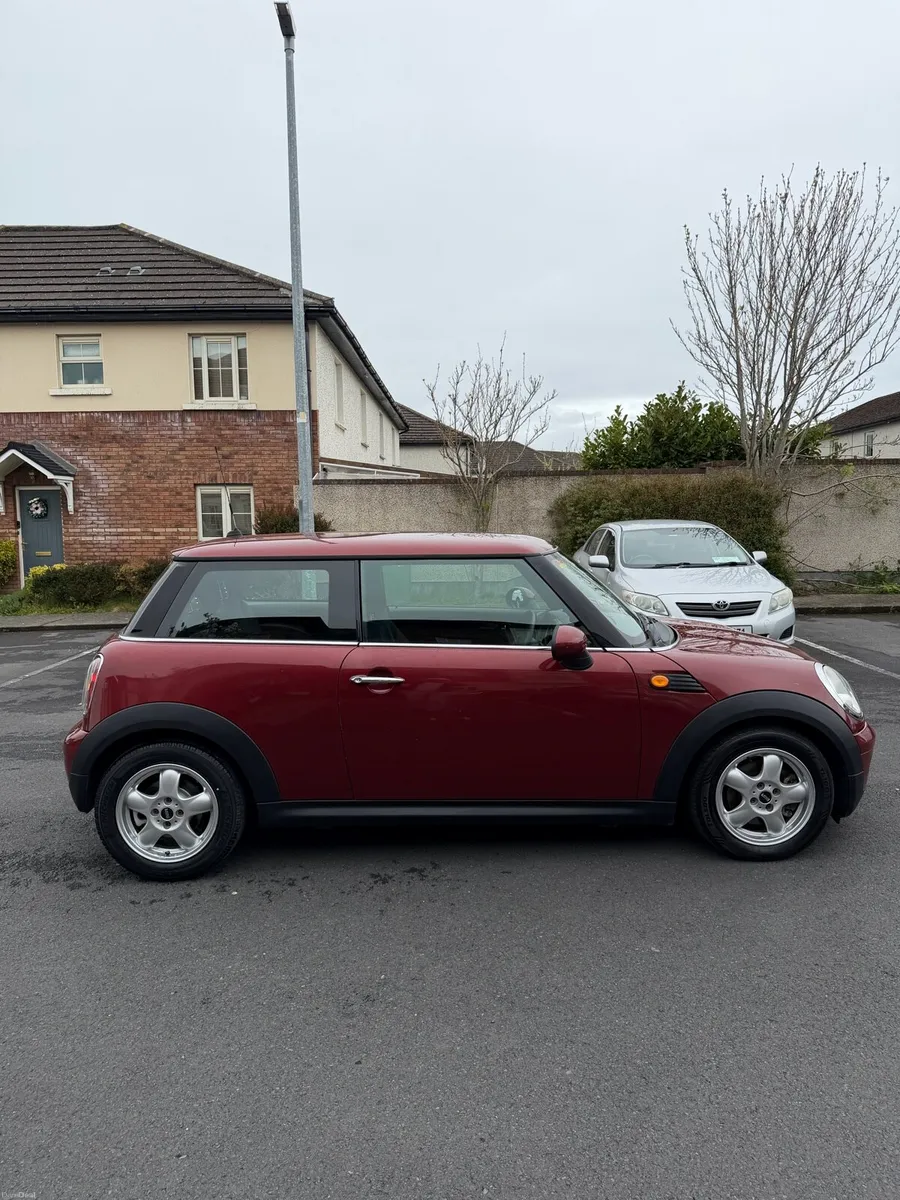 Mini Cooper 1.6 Petrol Automatic - Image 4