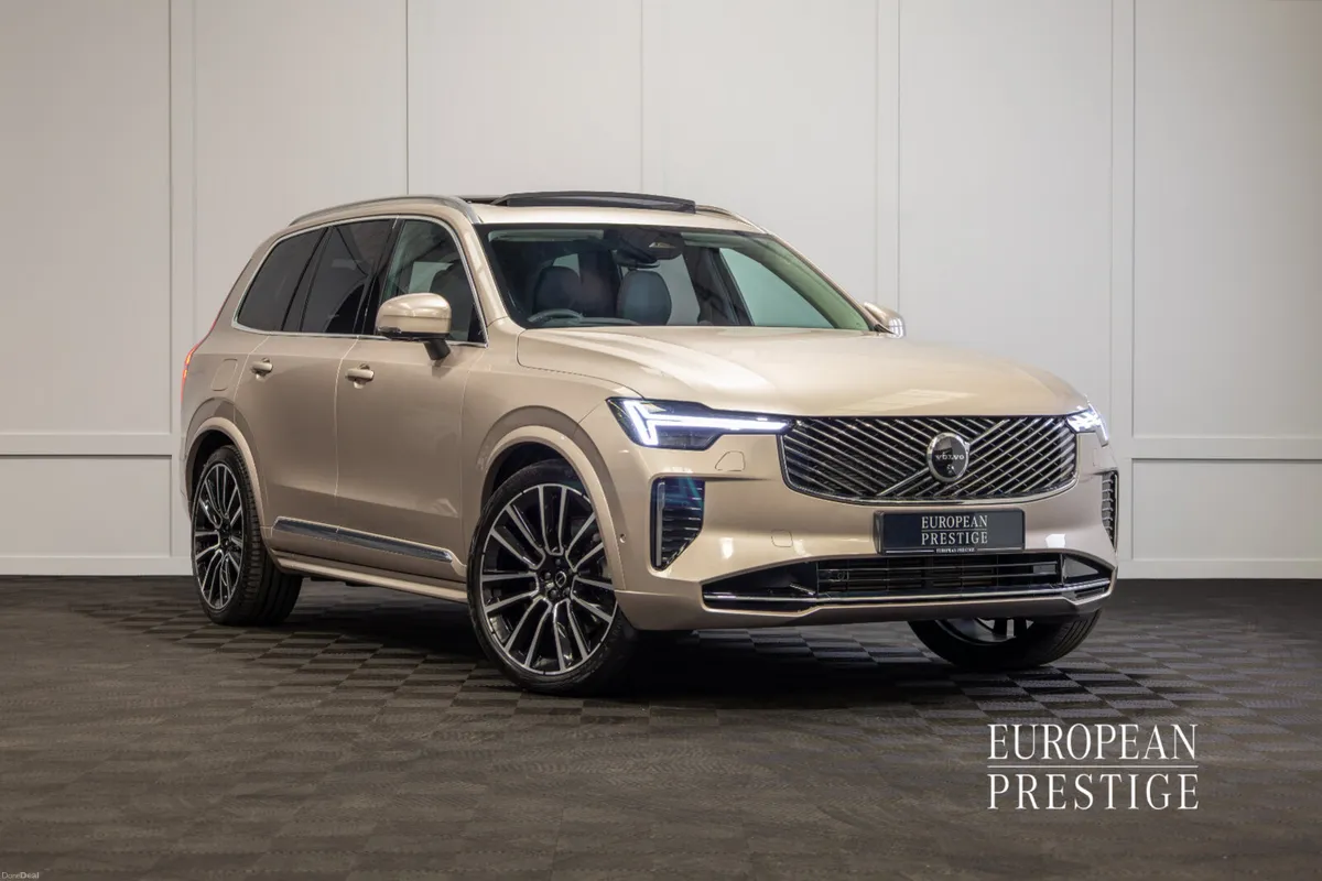 2025 Volvo XC90 T8 Ultra Bright Theme - Image 1