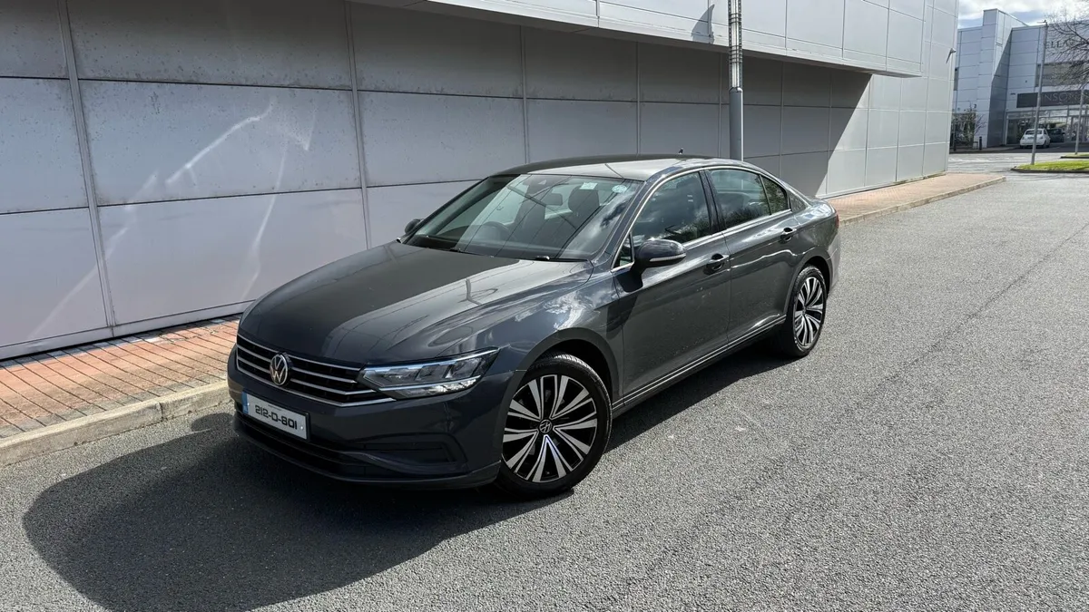 2021 Volkswagen Passat 2.0 Tdi - Image 1