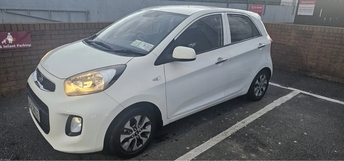 2015 Kia picanto “”” 28500 KMS””” - Image 2
