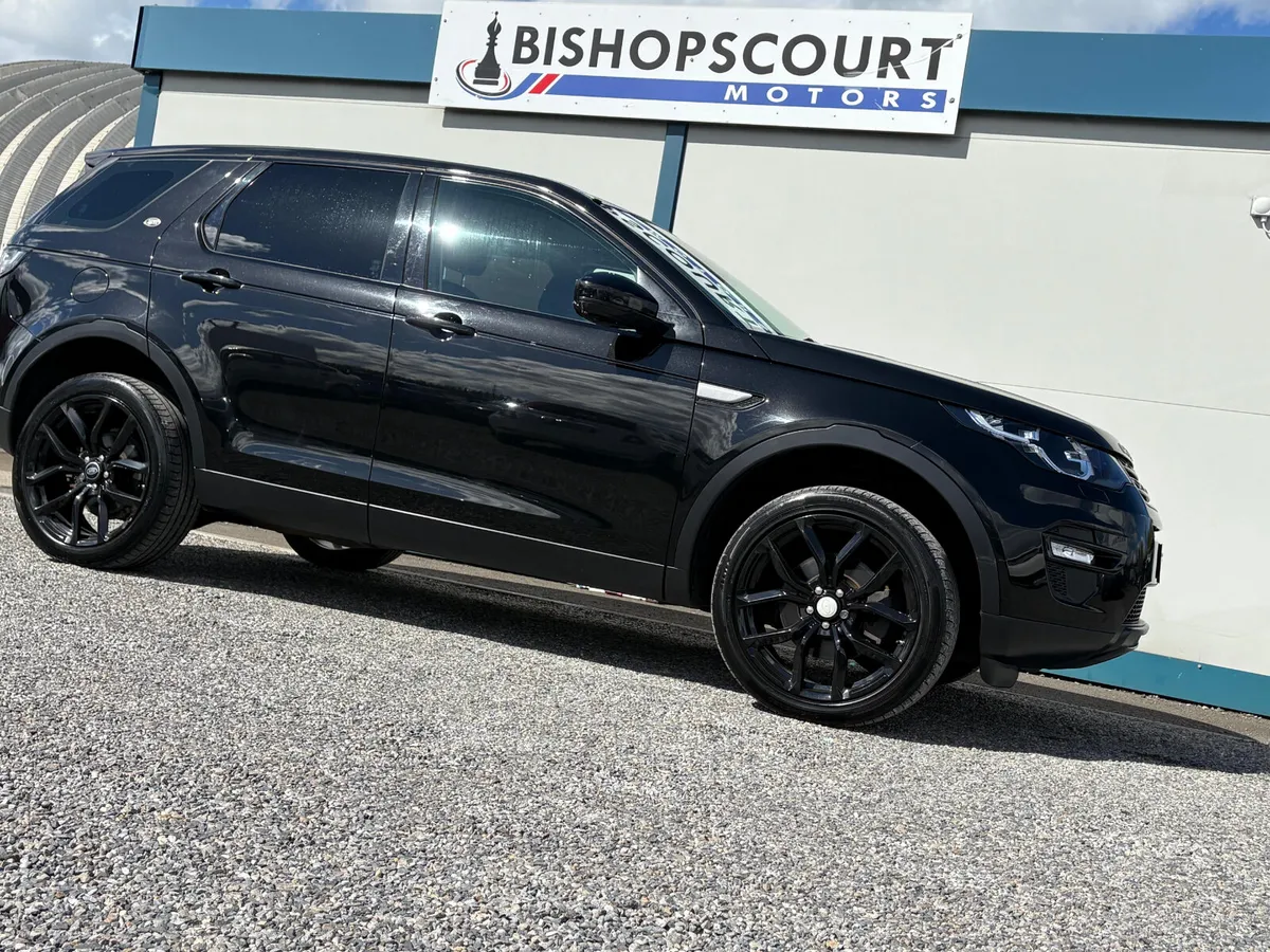 Land Rover Discovery Sport 2017 - Image 3