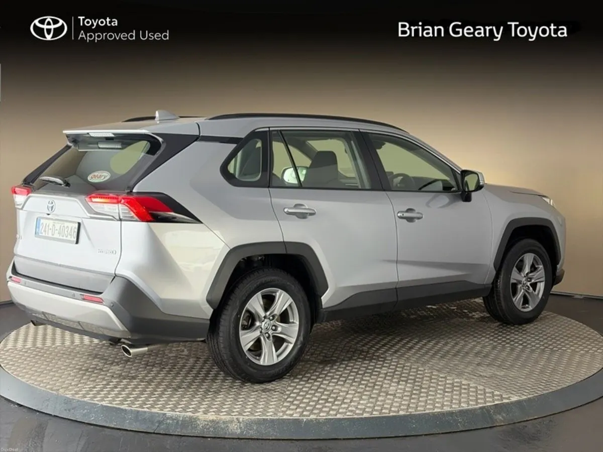 Toyota RAV4 HYBRID LUNA - Image 2