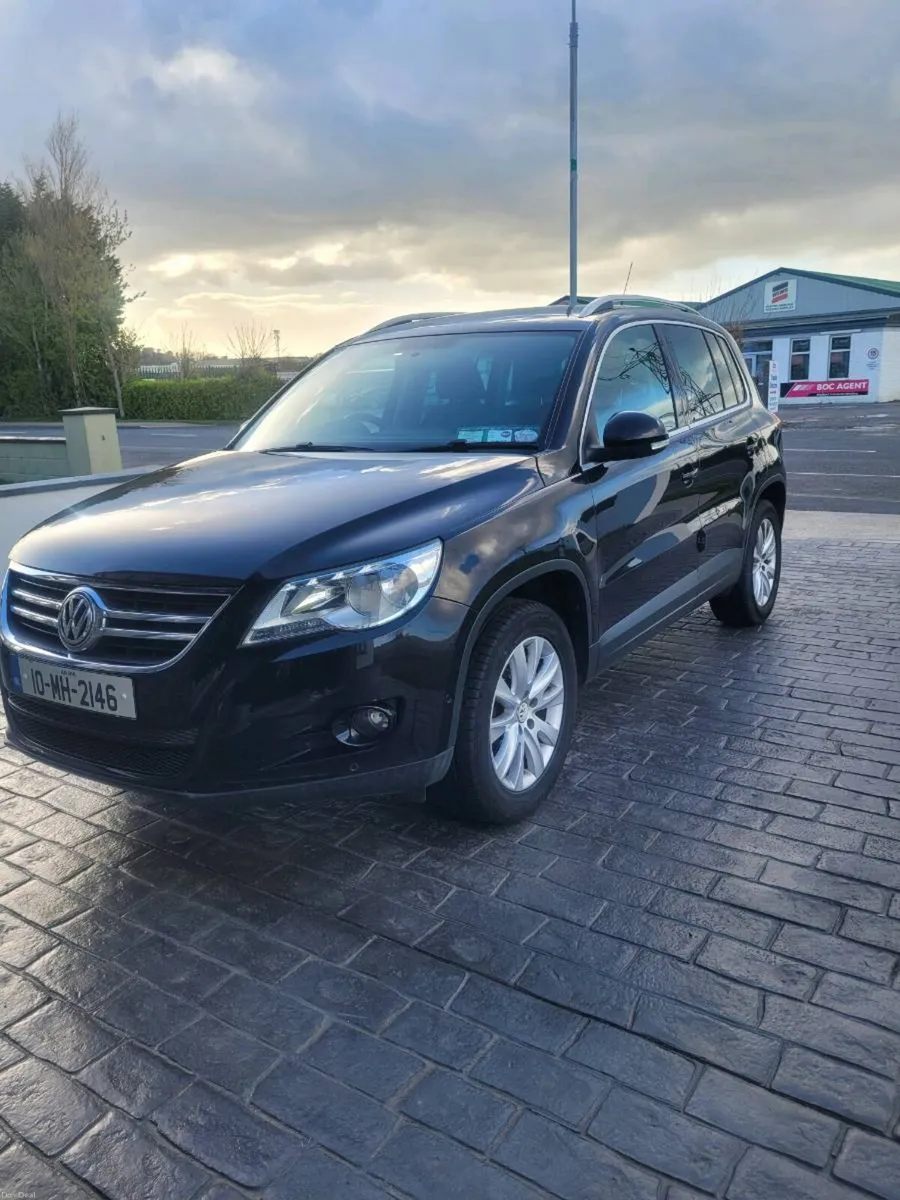 Volkswagen Tiguan 2010 - Image 1