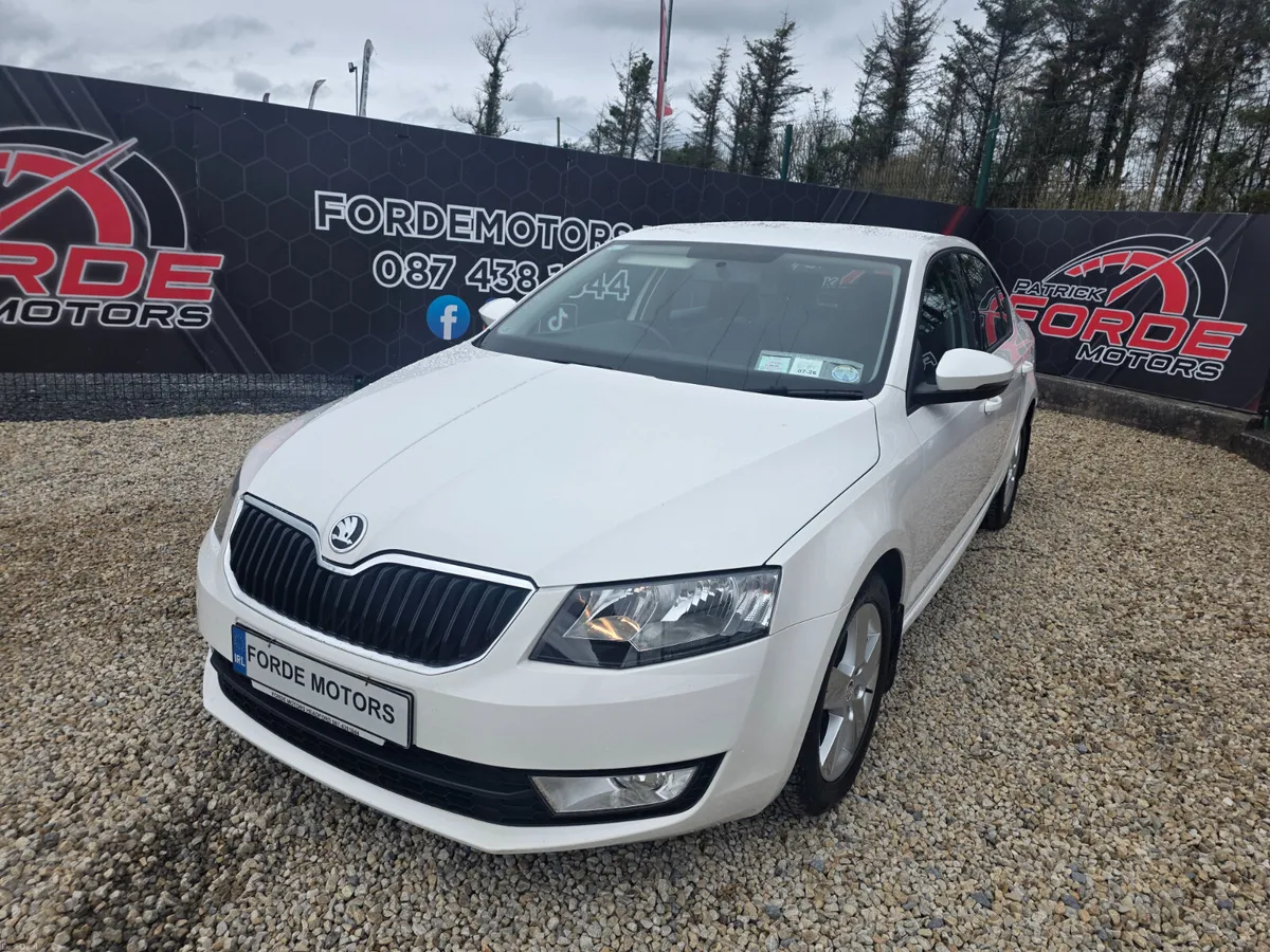 Skoda Octavia 2016 - Image 2
