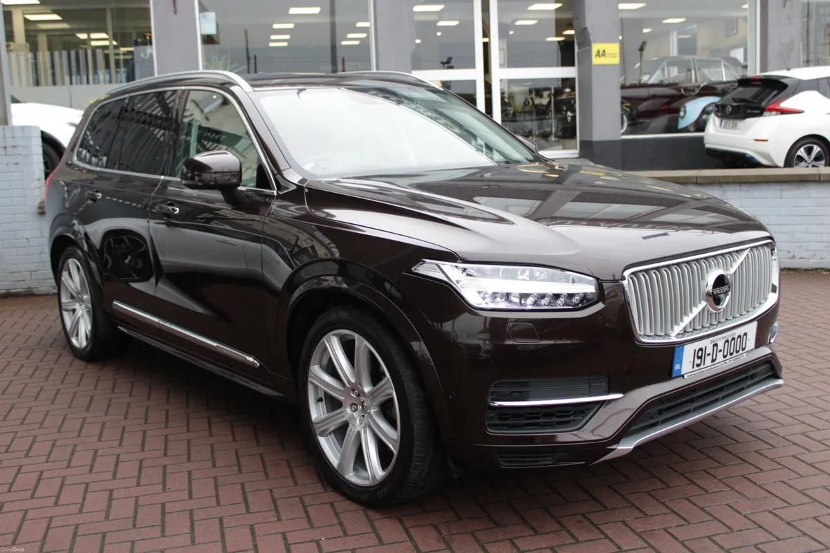 2019 VOLVO XC90 T8 INSCRIPTION AWD - Image 2