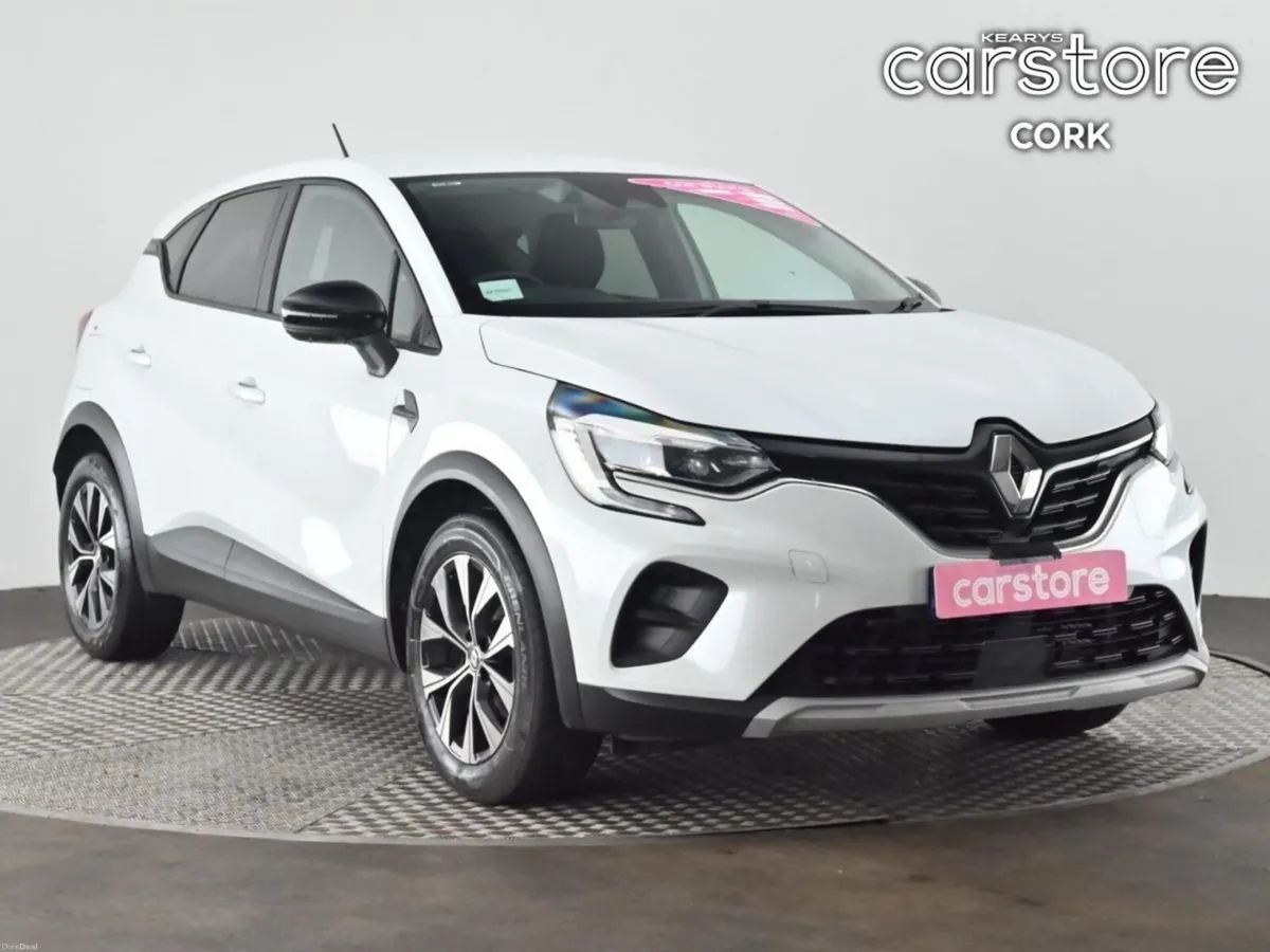 Renault Captur TCe 140 Auto Evolution - Image 1