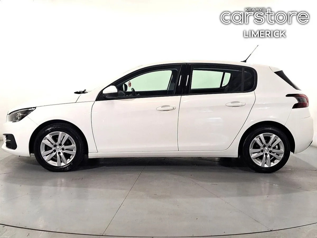 Peugeot 308 1.2 PureTech 110bhp Active - Image 6