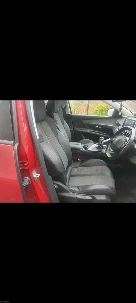 2019 Peugeot 3008 allure 1.5 hdi - Image 3