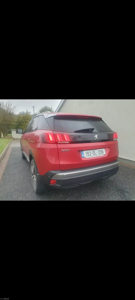 2019 Peugeot 3008 allure 1.5 hdi - Image 2