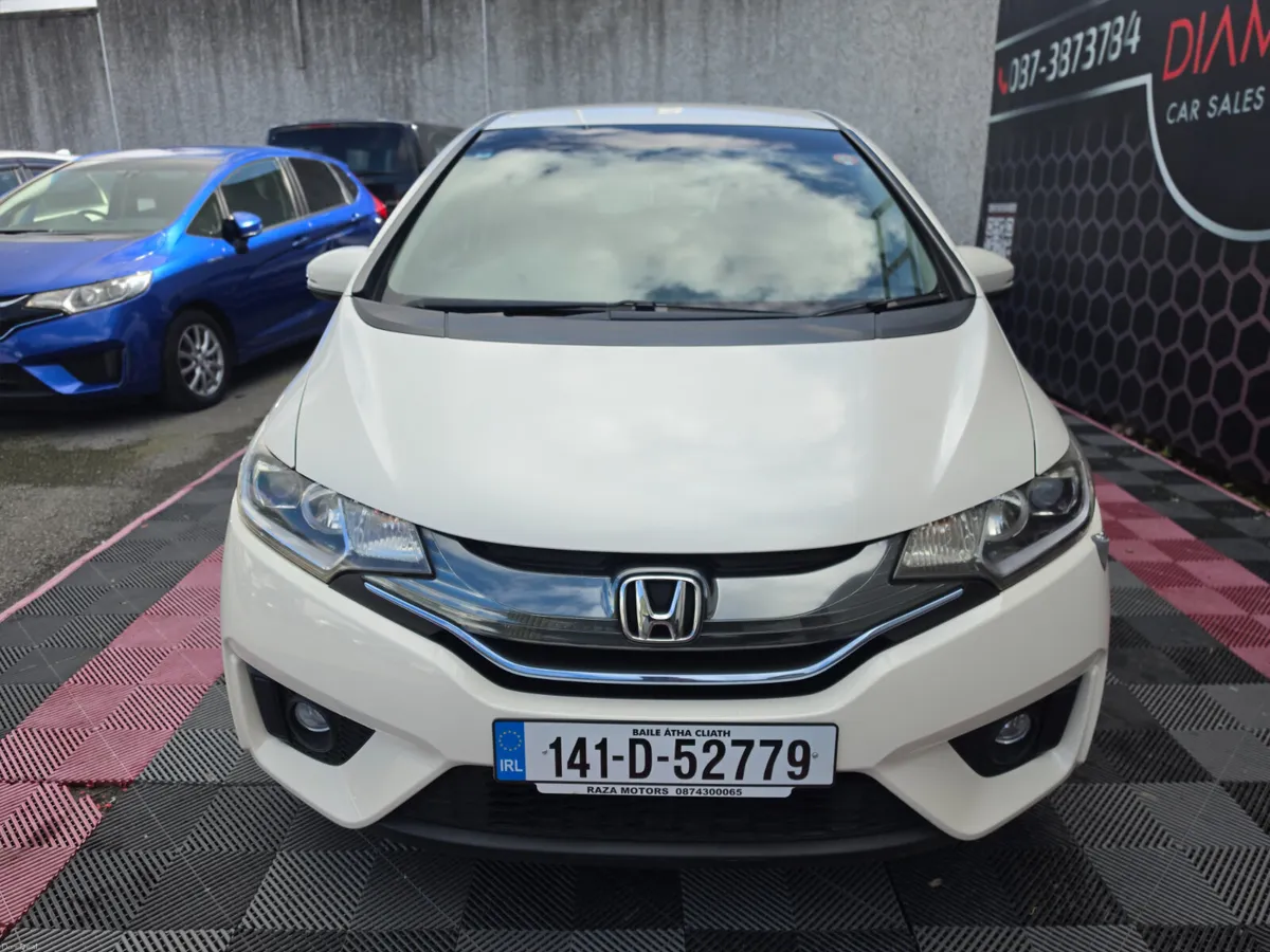 2014 HONDA FIT new NCT 06/2027 - Image 4
