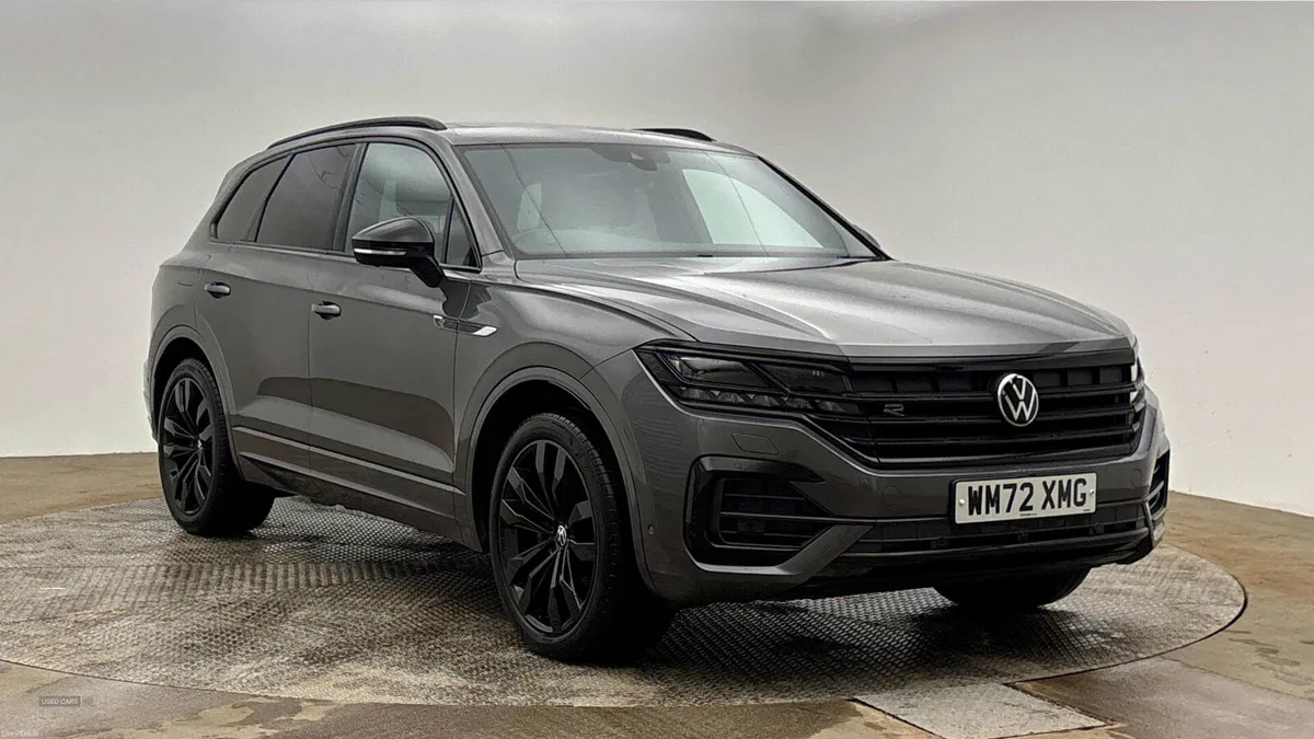 Volkswagen Touareg DIESEL ESTATE - Image 1