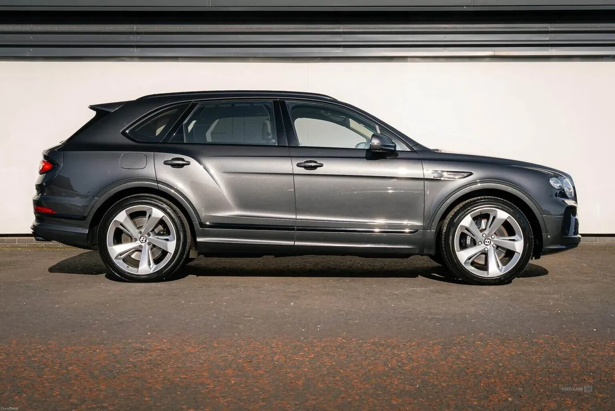 Bentley Bentayga 3.0 V6 Hybrid 462 5Dr Auto [4 Sea - Image 4