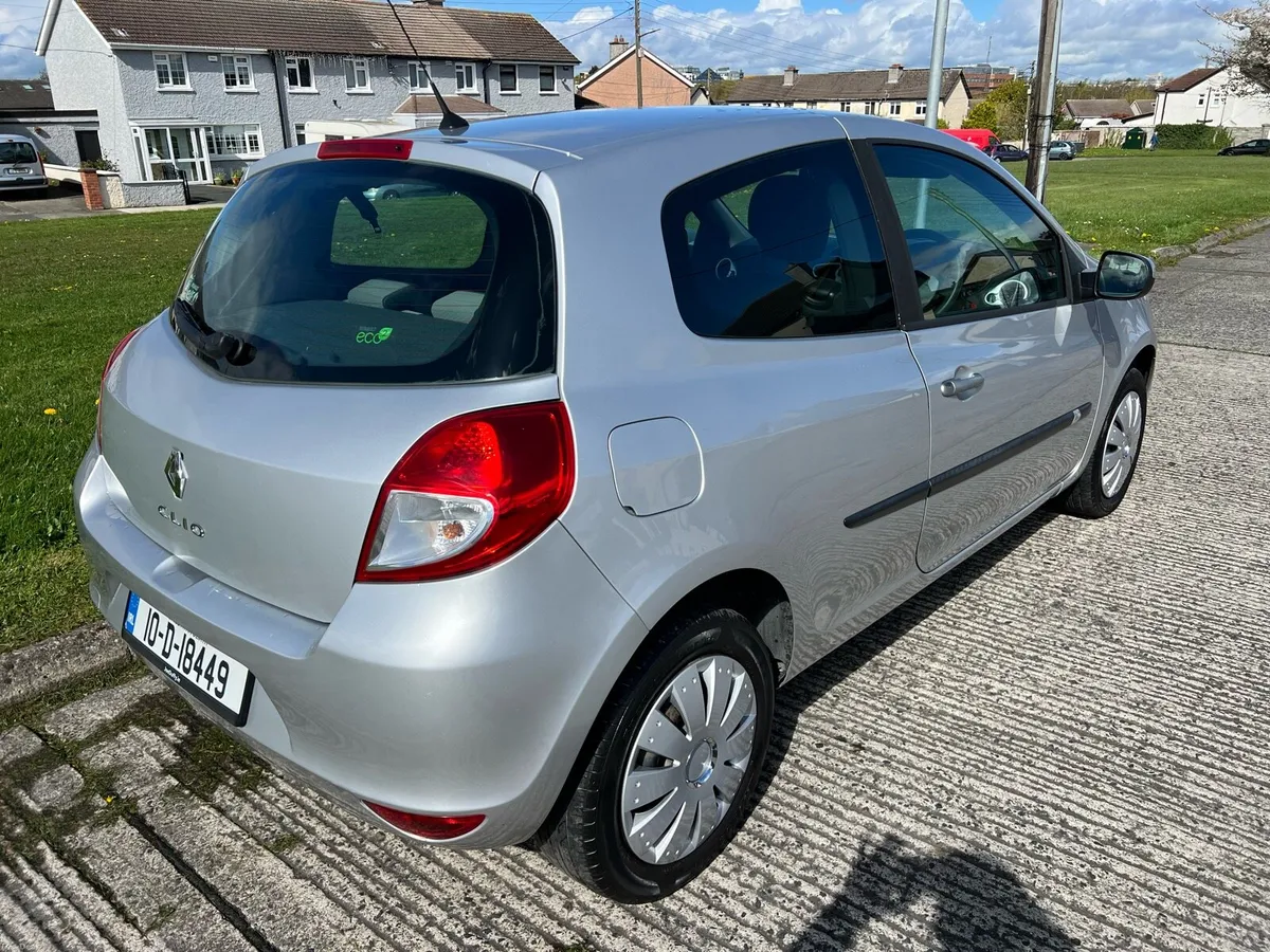 Renault Clio 1.1 ONLY 58k KM - Image 2