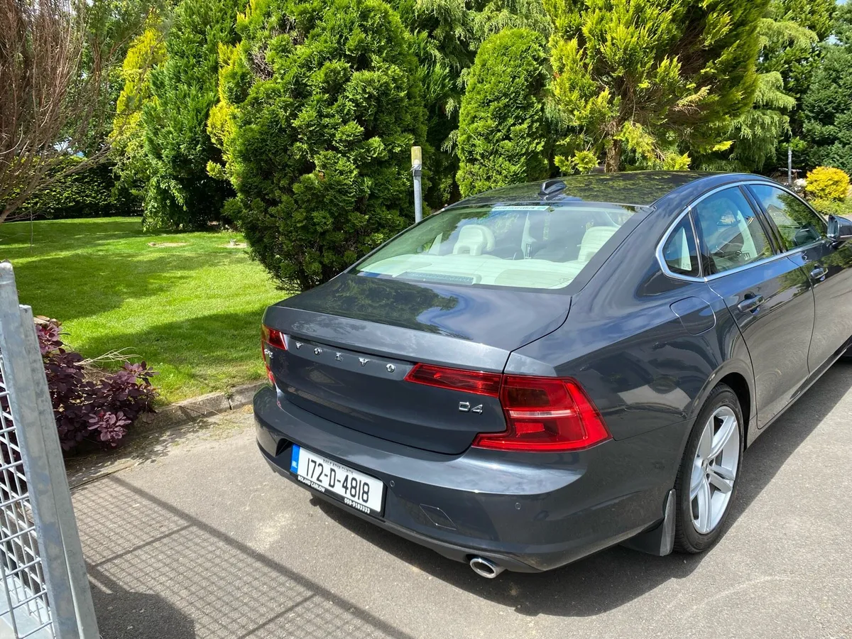 Volvo S90 D4 - Image 4
