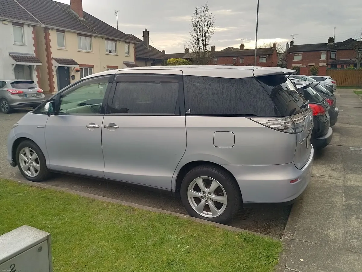 Toyota Estima 2008 - Image 4