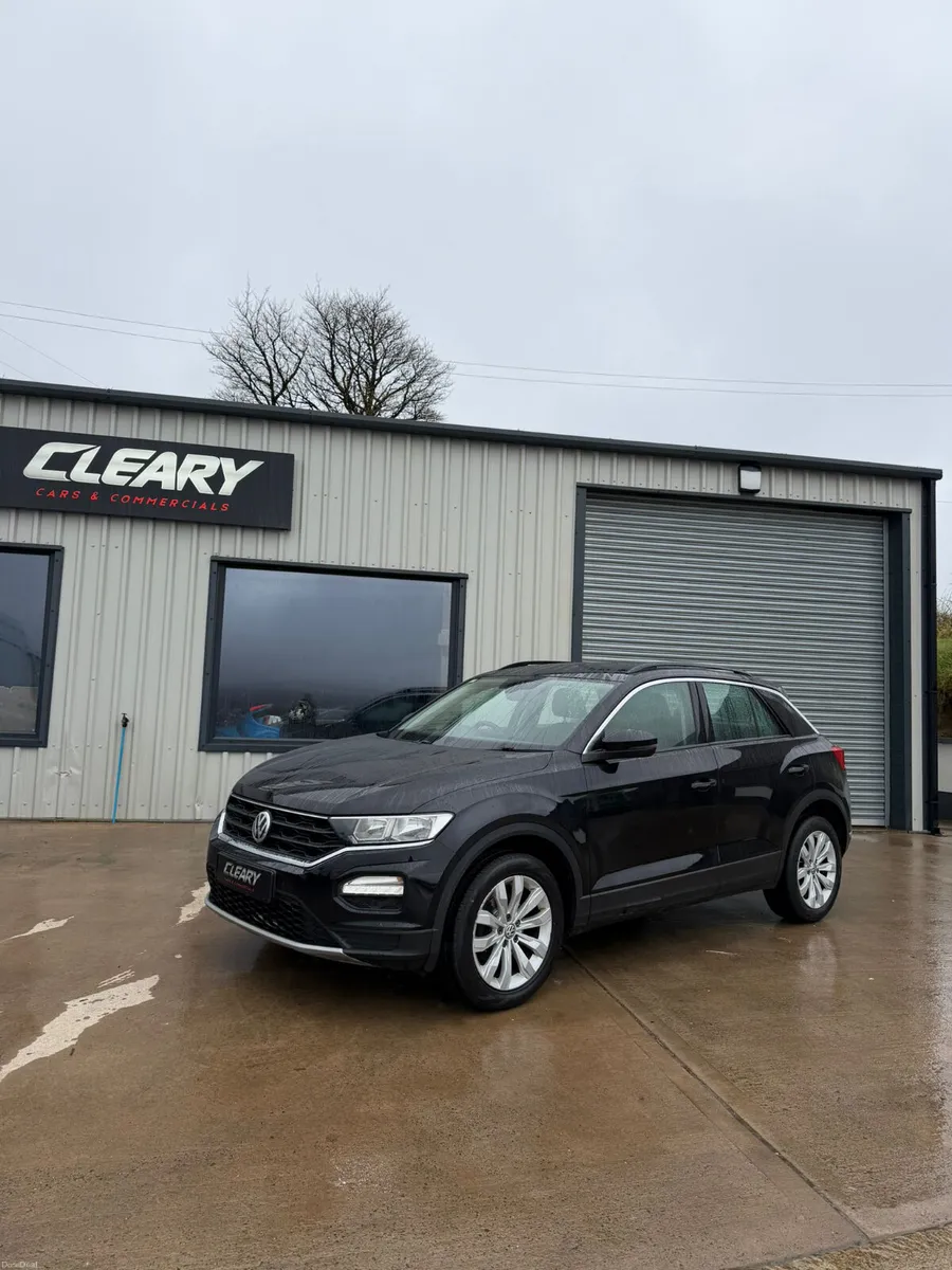 Volkswagen T-Roc 2018 - Image 1