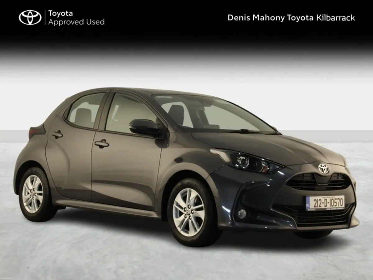Toyota Yaris 1.0 LUNA - Image 1