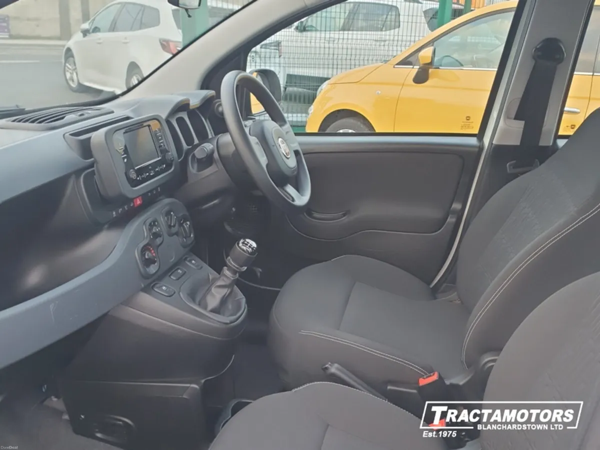 Fiat Panda 1.0 MHEV 5DR - Image 4