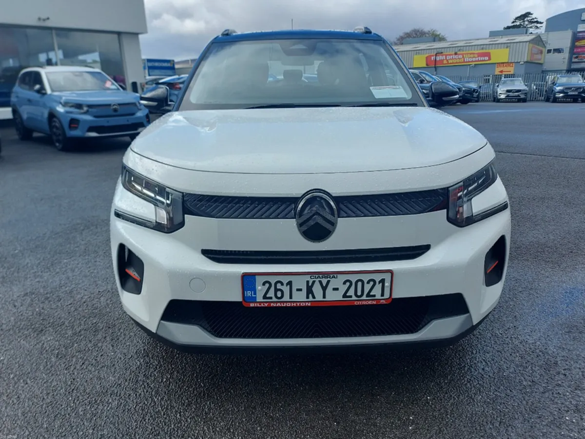 Citroen C3 PLUS PURETECH 100 MY30 4DR - Image 3