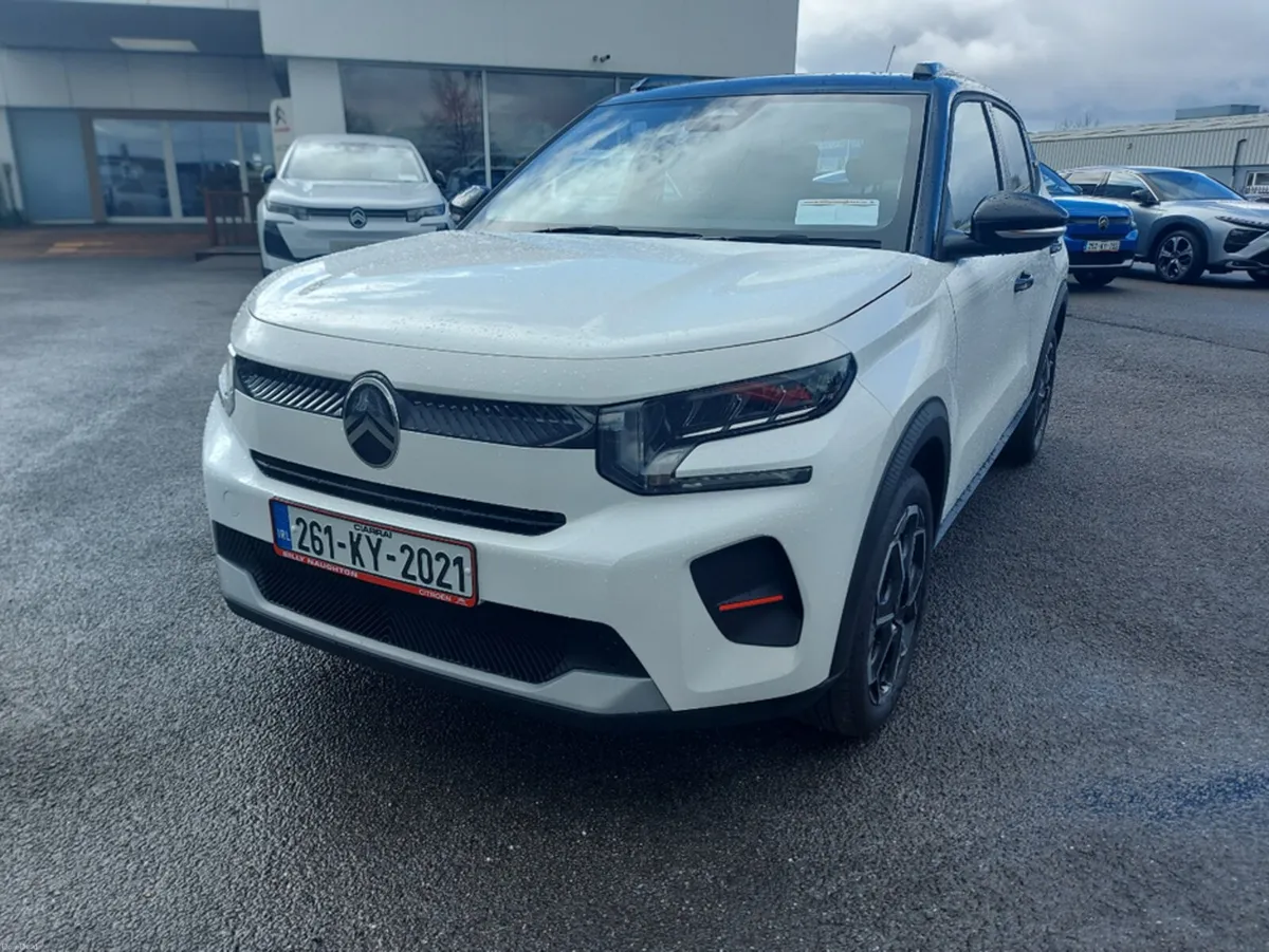 Citroen C3 PLUS PURETECH 100 MY30 4DR - Image 2