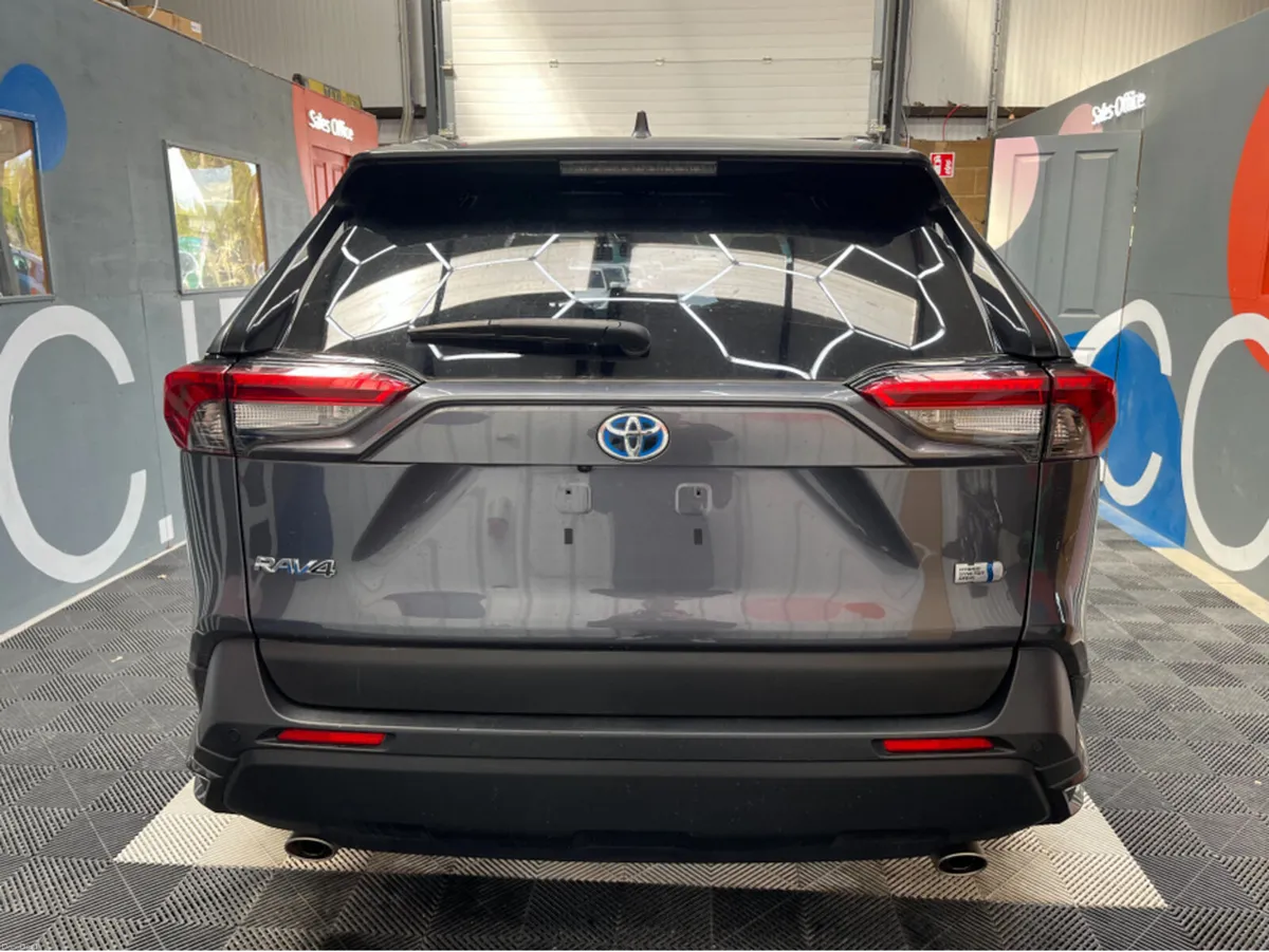 Toyota RAV4 €33950! 2022 TOYOTA RAV4 HYBRID X 2.5 - Image 3