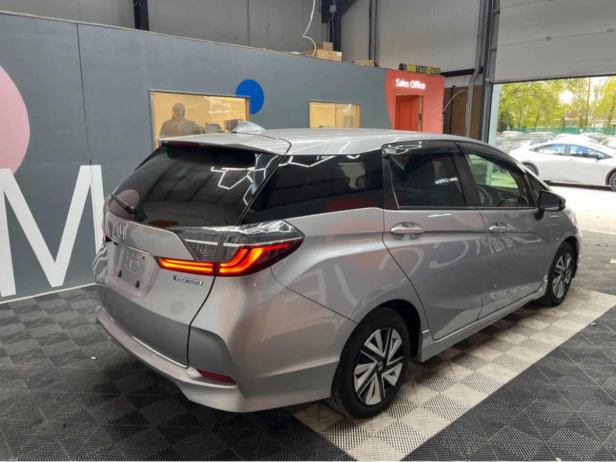 Honda Shuttle 2022 HONDA SHUTTLE NYBRID HONDA SENS - Image 2