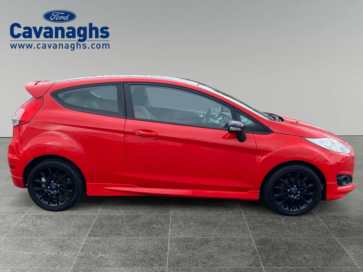 2016 FIESTA TITANIUM 5Dr 1.0L EcoBoost Hybrid 125P - Image 5