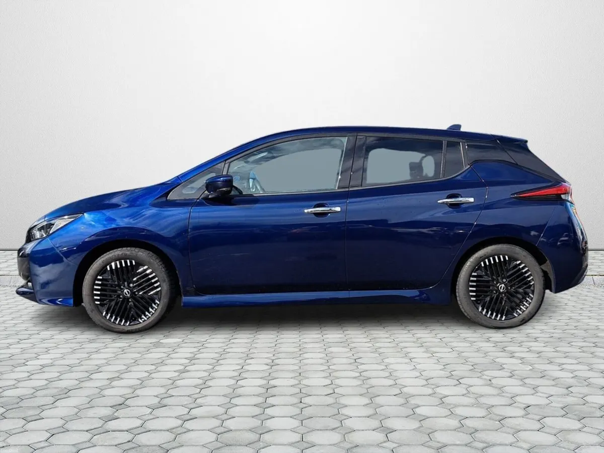 Nissan Leaf Tekna  150 Electric 40kWh Auto - Image 3