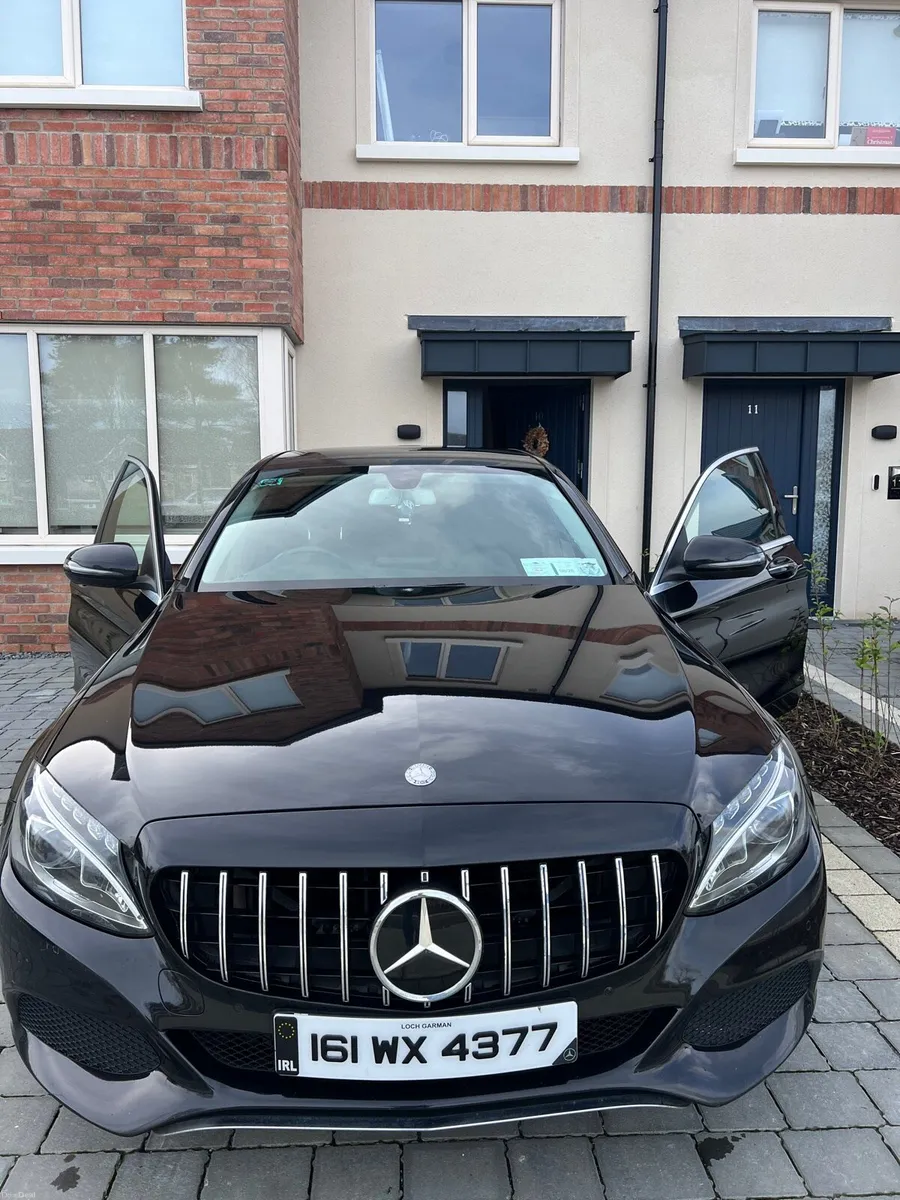 Mercedes C350e - Image 1