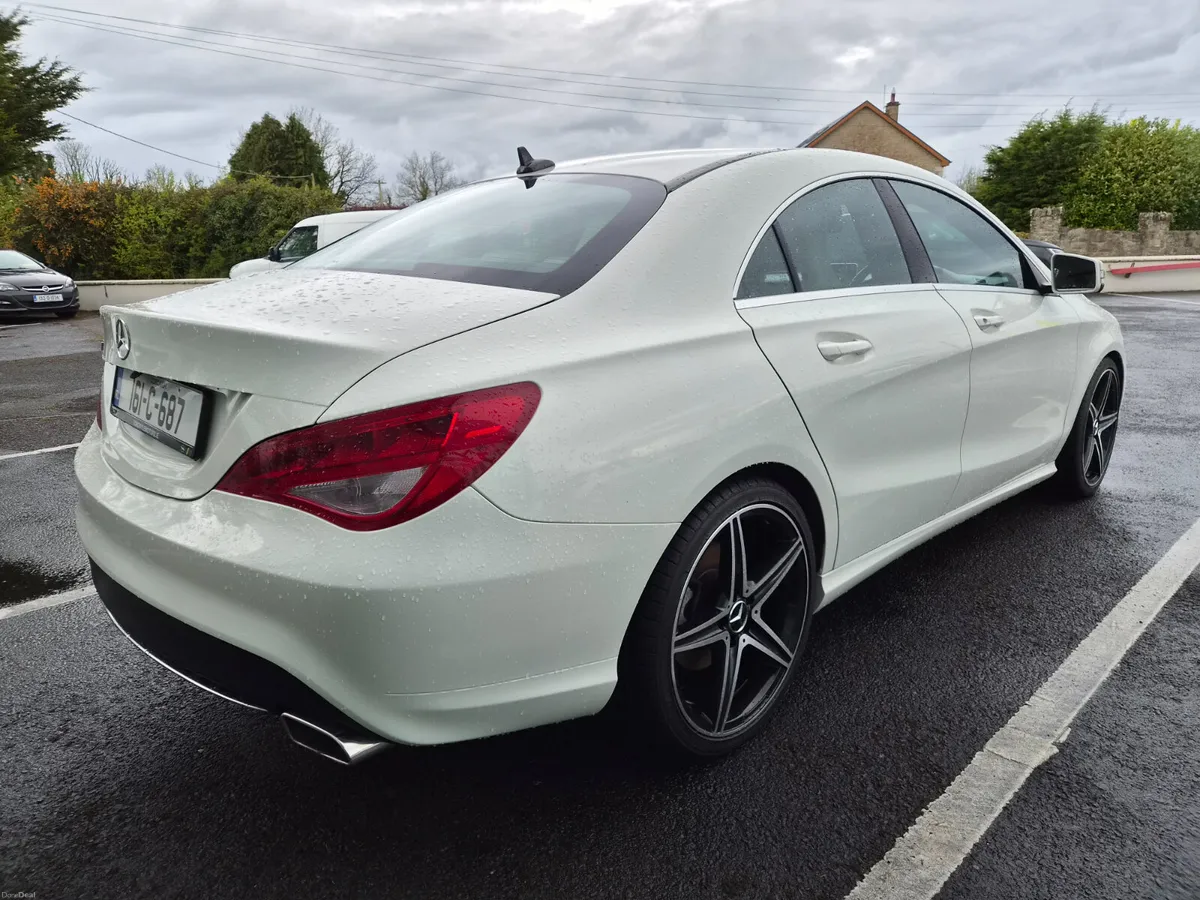 Mercedes-Benz CLA 200 2016 2.1L Diesel Manual - Image 3