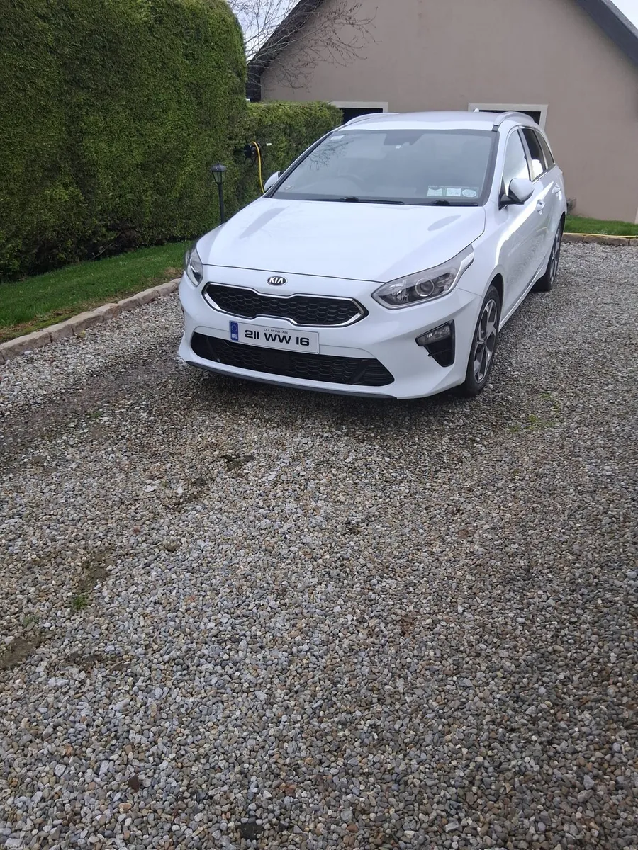 2021 Kia Ceed. - Image 1