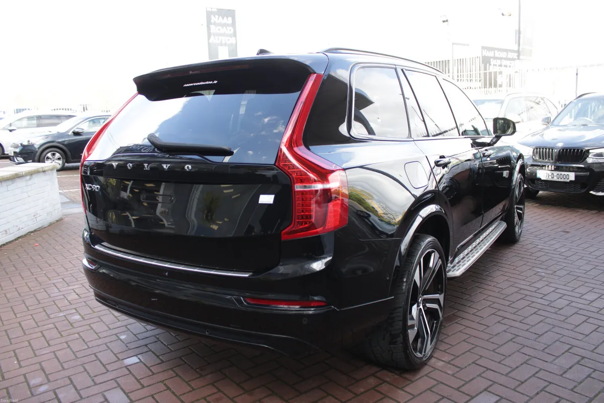 2023 VOLVO XC90 T8 AWD RECHARGING 5DR 7 SEATER - Image 4