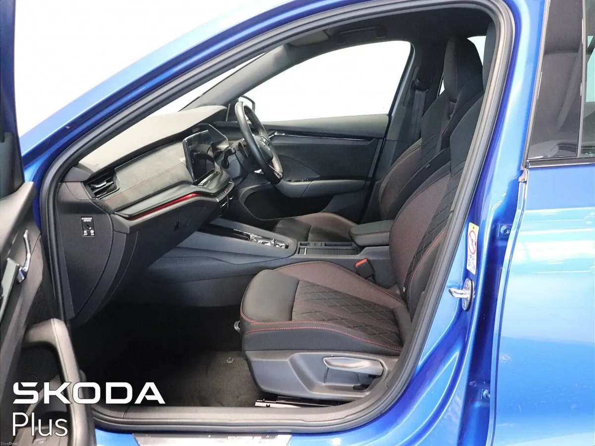 OCTAVIA COMBI  RS 2.0TDI 200HP DSG - Image 4