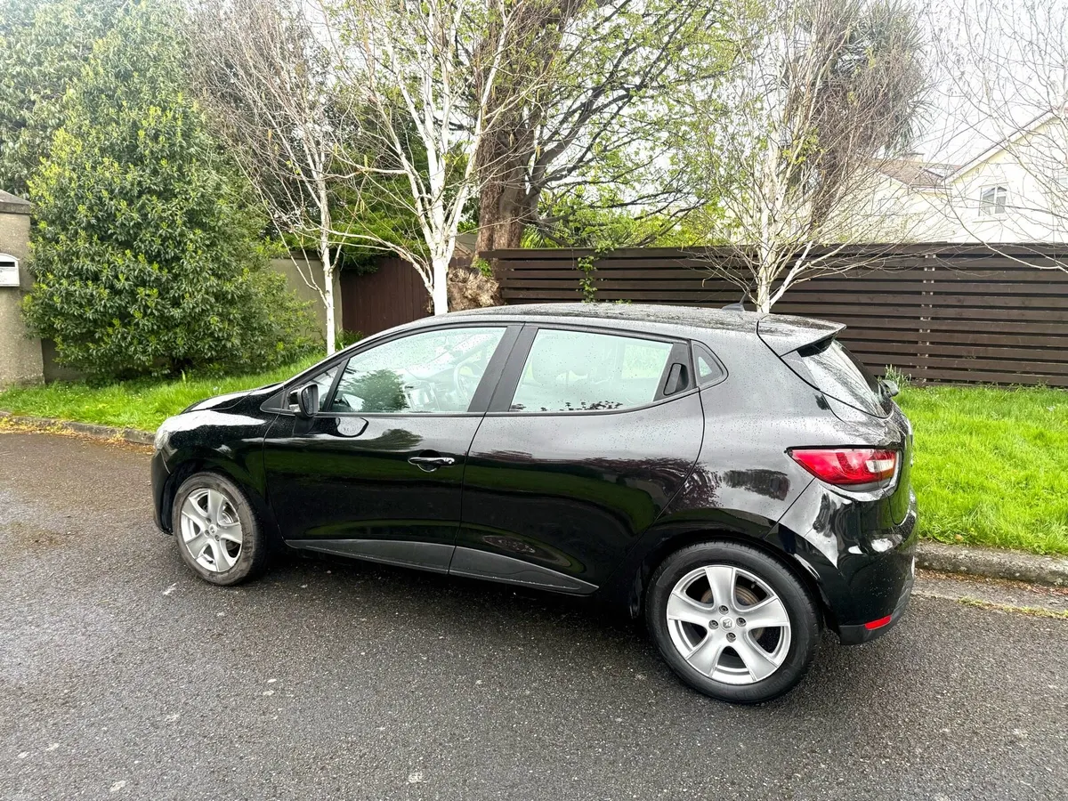 Renault Clio only 95000 km Nct 4/27 - Image 4