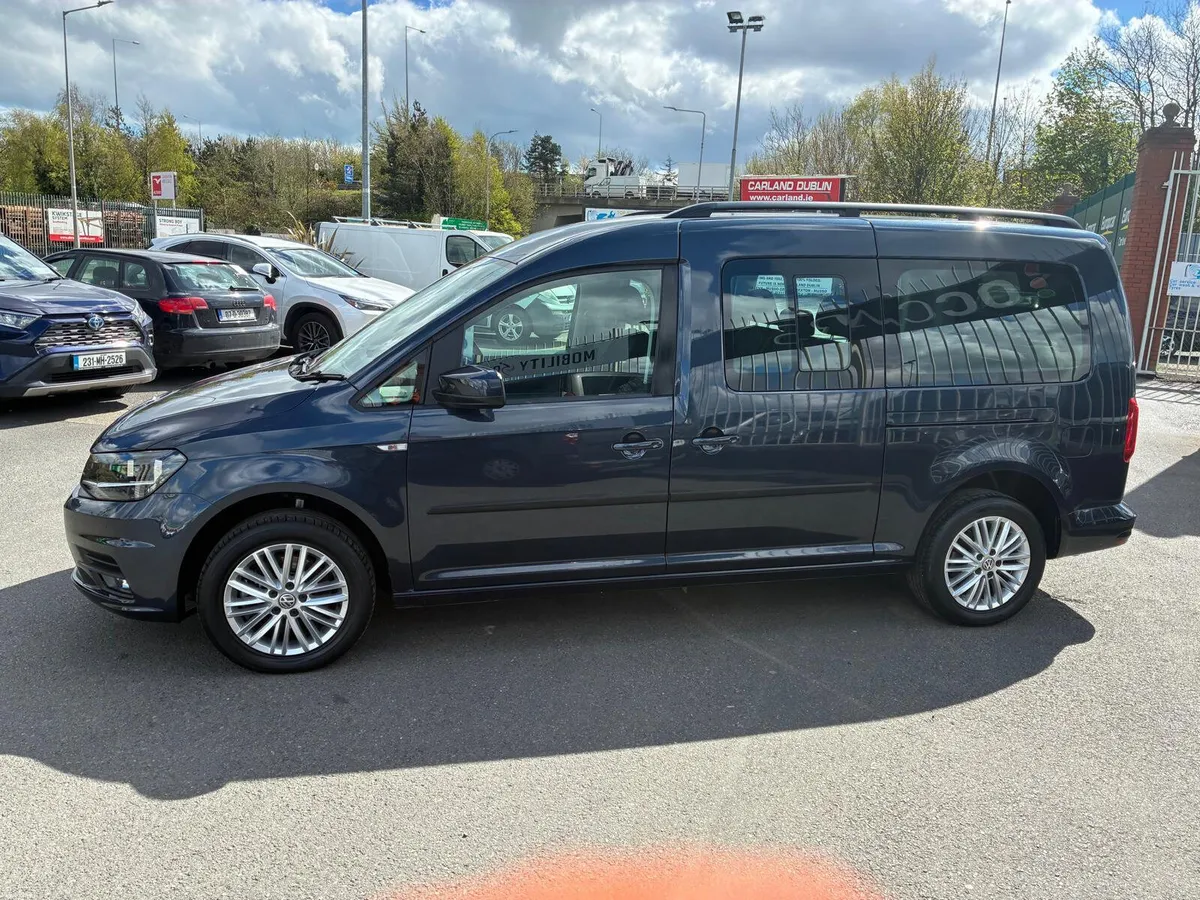 Wheelchair Accessible Volkswagen Caddy 5&7 Seats - Image 4