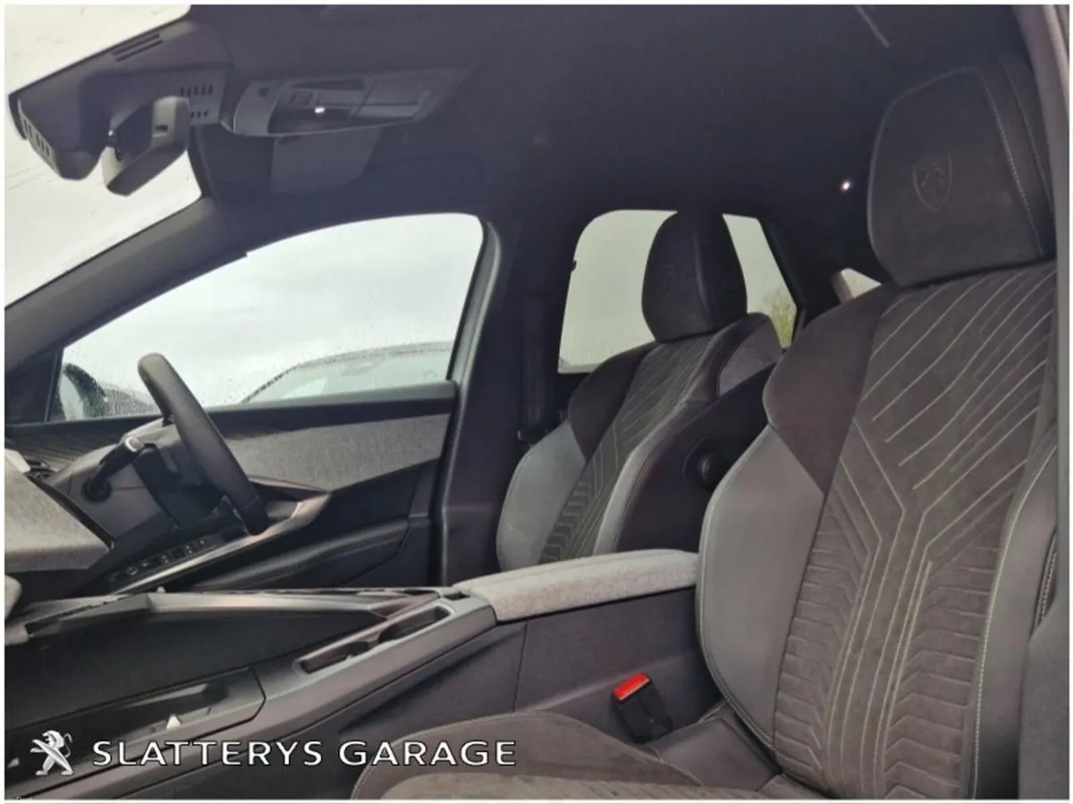 Peugeot 3008 BEV 73kWH 210BHP Allure - Image 4