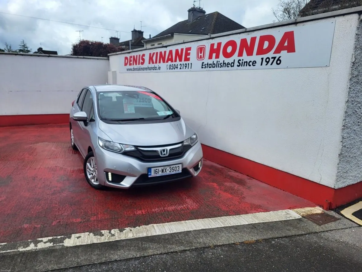 Honda Jazz 1.3 i-VTEC SE  Navi - Image 2