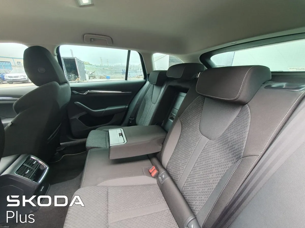 Skoda Octavia Combi Style 1.0TSi 110HP - Low Milea - Image 6